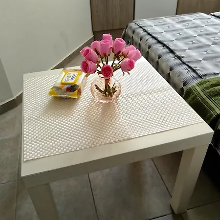 Centre Suits 3 Апартамент *